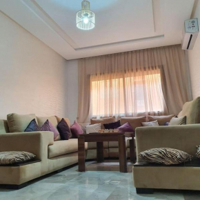 Appartement près du hôtel IBIS et WAZO et Marjane Mall